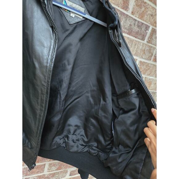 Vintage Members Only Leather Jacket Size 46 - Picture 4 of 7